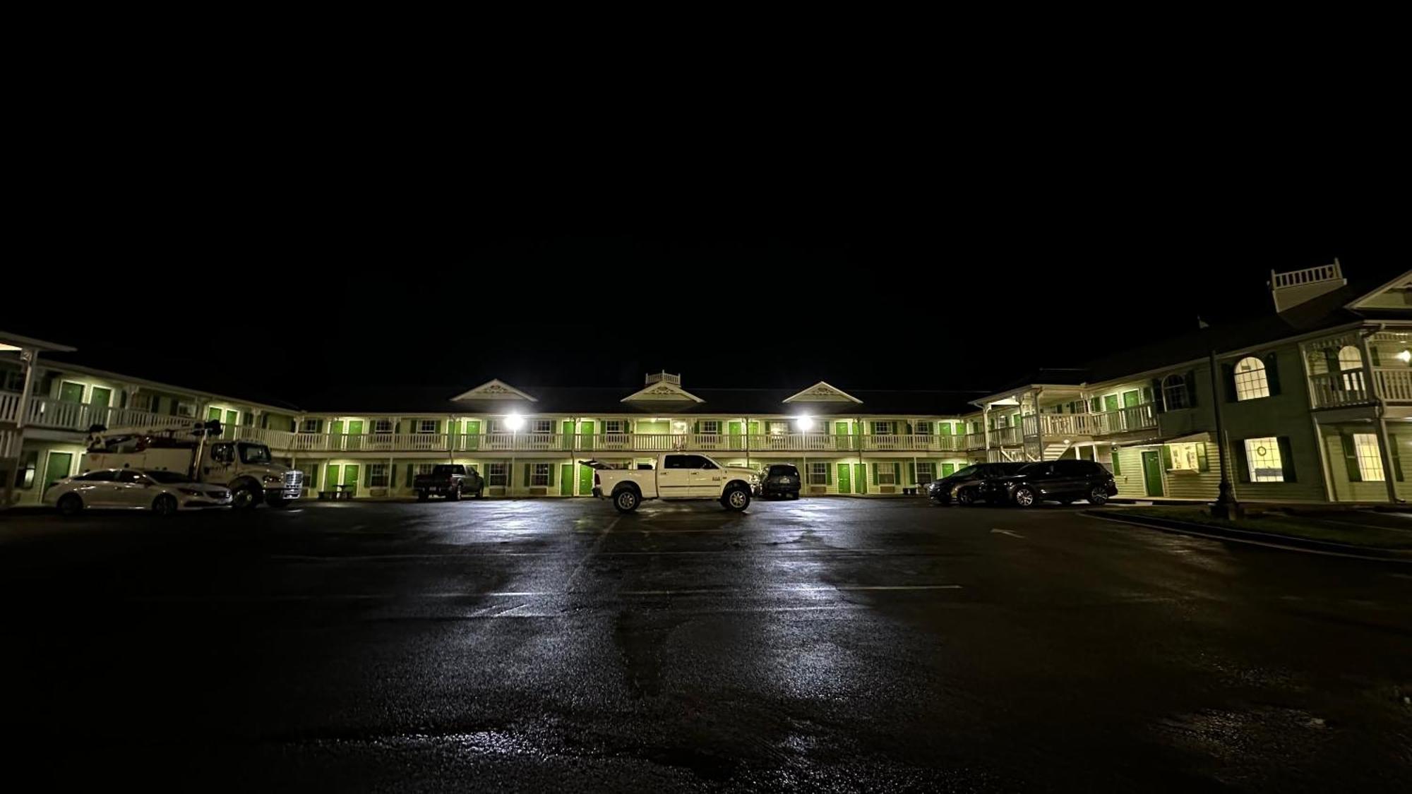 Key West Inn - Chatsworth Luaran gambar