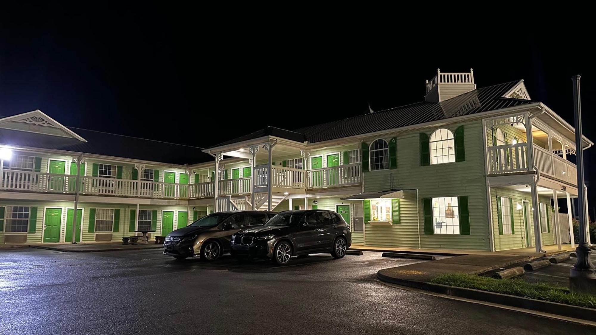 Key West Inn - Chatsworth Luaran gambar